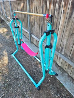 adjustable gymnastics bar with a swing - Kids