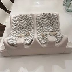 Table For Two Twin Feeding System