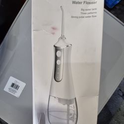 Intelligent Water Flosser