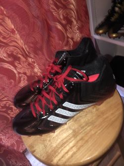 Size 13 men brand new cleats no Box !! $40 a piece , Buy one get 50% off