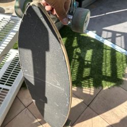 Skateboard 