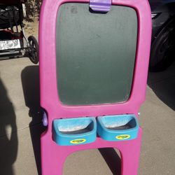 Crayola Chalk & White Board