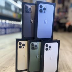 iPhone 13 Pro (Take It Home In Payments/ llévalo a casa en pagos)