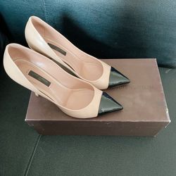 Louis Vuitton Pumps