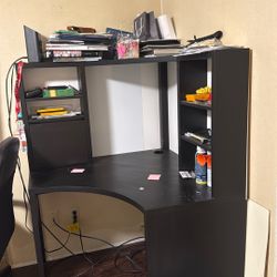 Corner Desk With Shelf