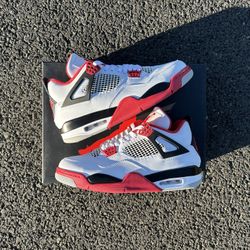 Jordan 4 Fire Red 