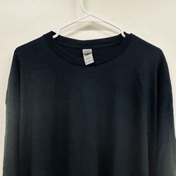 Plain Black Gildan T-Shirts (Long and Short Sleeve)