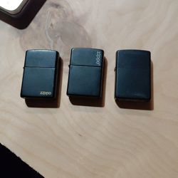 Black Zippos With Brass Bottom