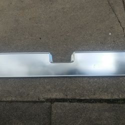 73 - 80 GMC SIERRA CLASSIC TAILGATE PANEL BAND SQUARE BODY 5.0 V8 5.7 SBC 454 BBC