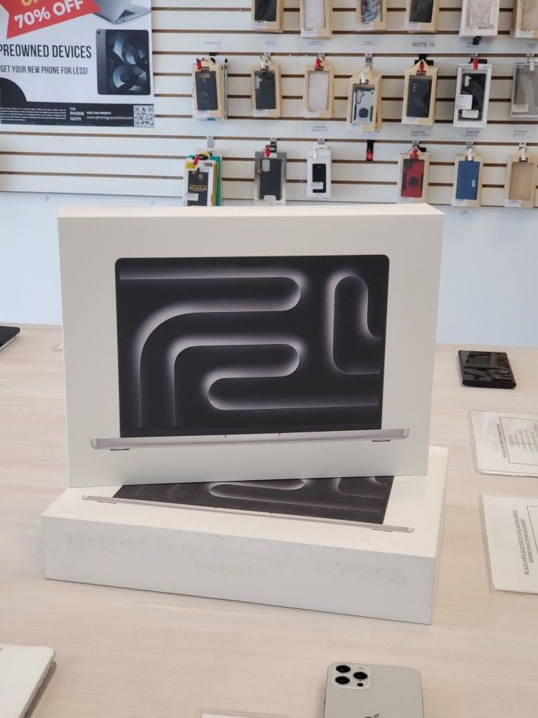 Apple MacBook Pro 14 Inch M3 Chip Brand New 11 C CPU 14 C GPU 18gb Ram 512gb SSD - 5 Dollars Down No Credit Needed