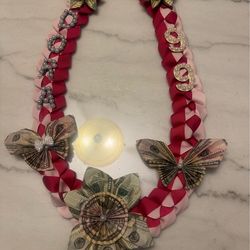 Money Leis