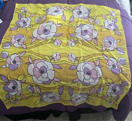 Antique Barr and Beards scarf. Mooresville 28117