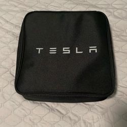 Tesla Mobile Charger Gen 2 for Model 3
