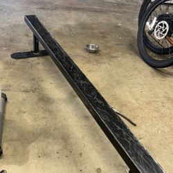 skateboard rail