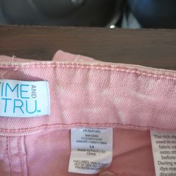 Pink Cut Off Jeans 