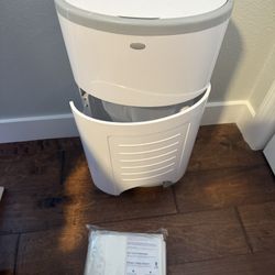 Dekor Diaper Pail