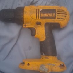 DEWALT DC759 18V Cordless Drill Driver