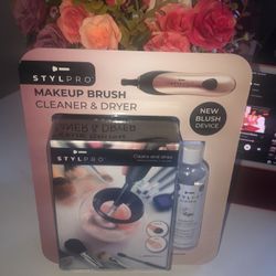 STYLPRO MAKEUP BRUSH CLEANER &DRYER $40
