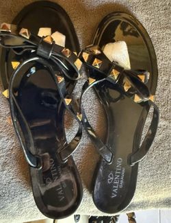 Luxury sandals