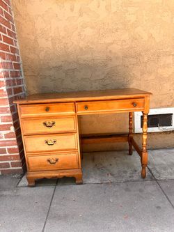 Vintage Ethan Allen Writing Desk