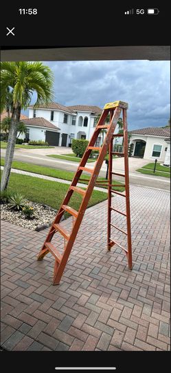 8 Ft Ladder