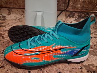 Turf soccer cleats us size 9.5