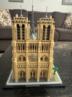 Notre-Dame de Paris Lego