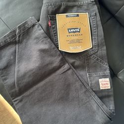 BRANDNEW LEVIS 568 “ LOOSR STRAIGHT “double - knee size 31x30