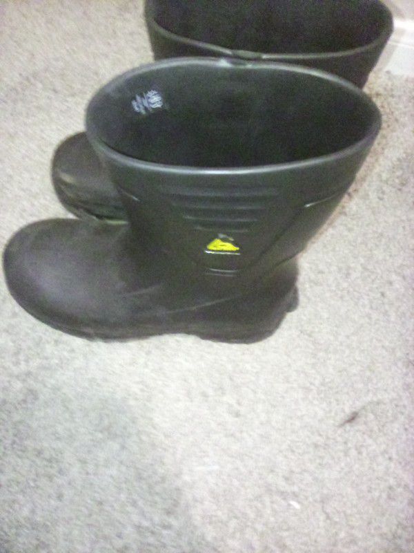 Ace Rubber Boots Best Offer 