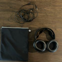 Steelseries Wired Headset with Built-In Microphone