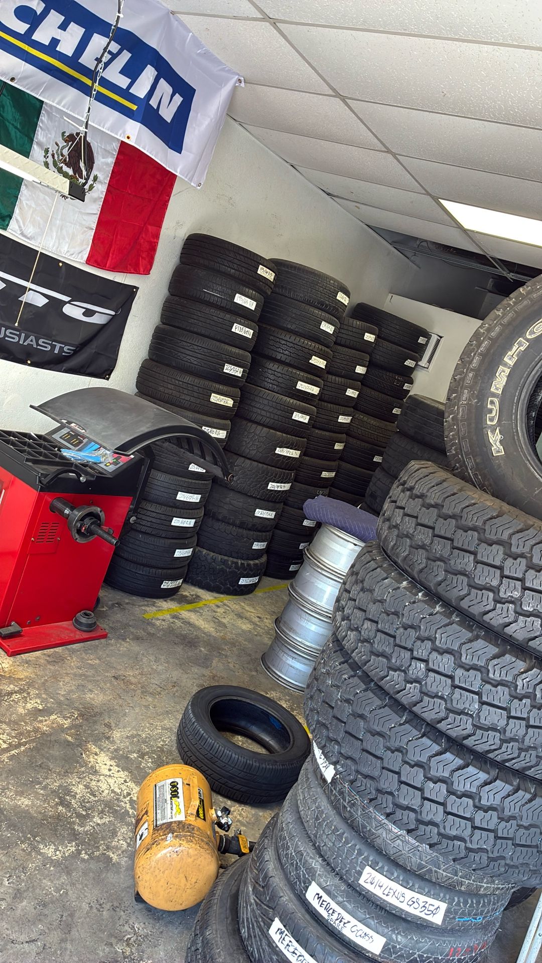 Llantas/tires