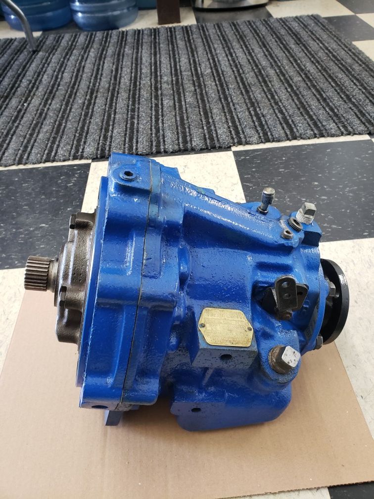 Velvet Drive Marine Transmission for Sale in WA OfferUp