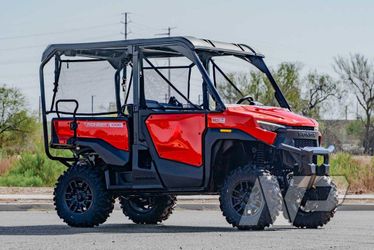 2026 Honda Pioneer 1000-5 Deluxe