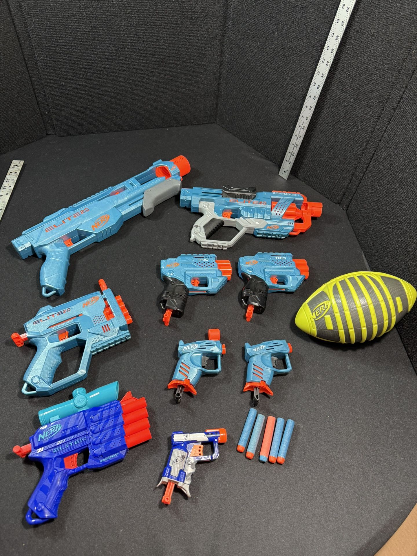Nurf Elite 2.0 Gun guns lot and Nerf Foot ball