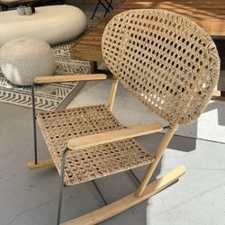 Vintage rattan rocking chair