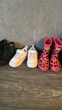 Toddler shoes