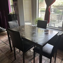 Dining Room Table With Chairs 