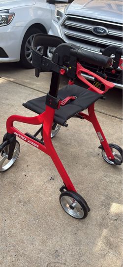 Drive Medical Nitro Sprint Rollator Walker