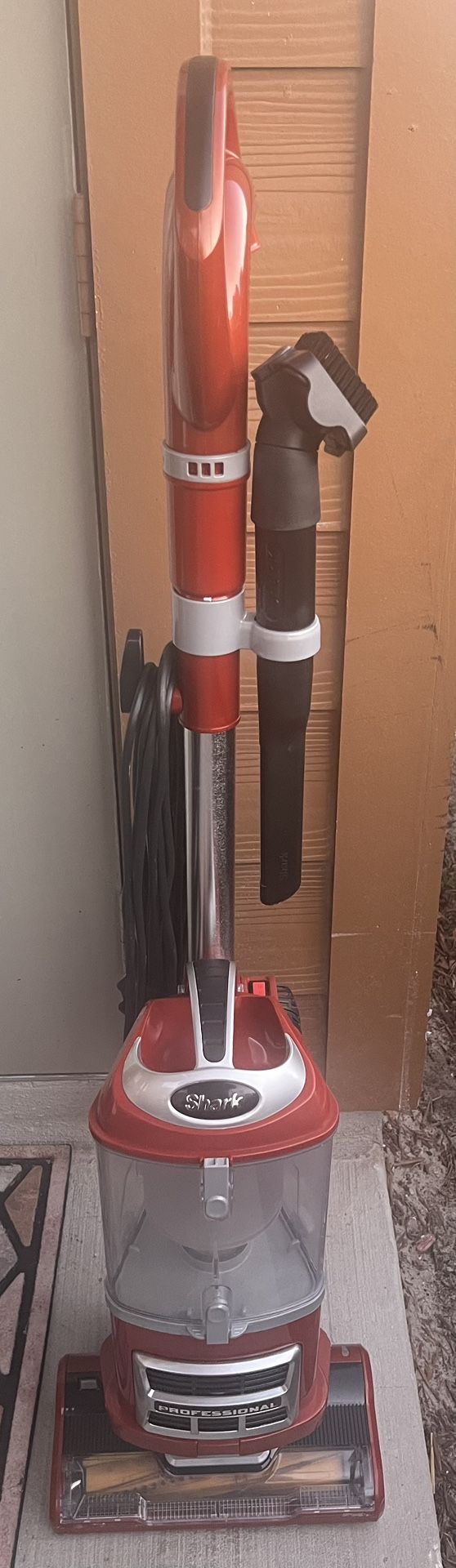 Shark Vacuum. 1.5 Years Old. Comes From Smoke and Pet Home. Very Clean!