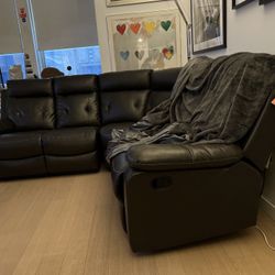 Brown Leather Recliner Sectional Fits 6 Comfortably **LAST ONE**