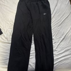 black alo pants 