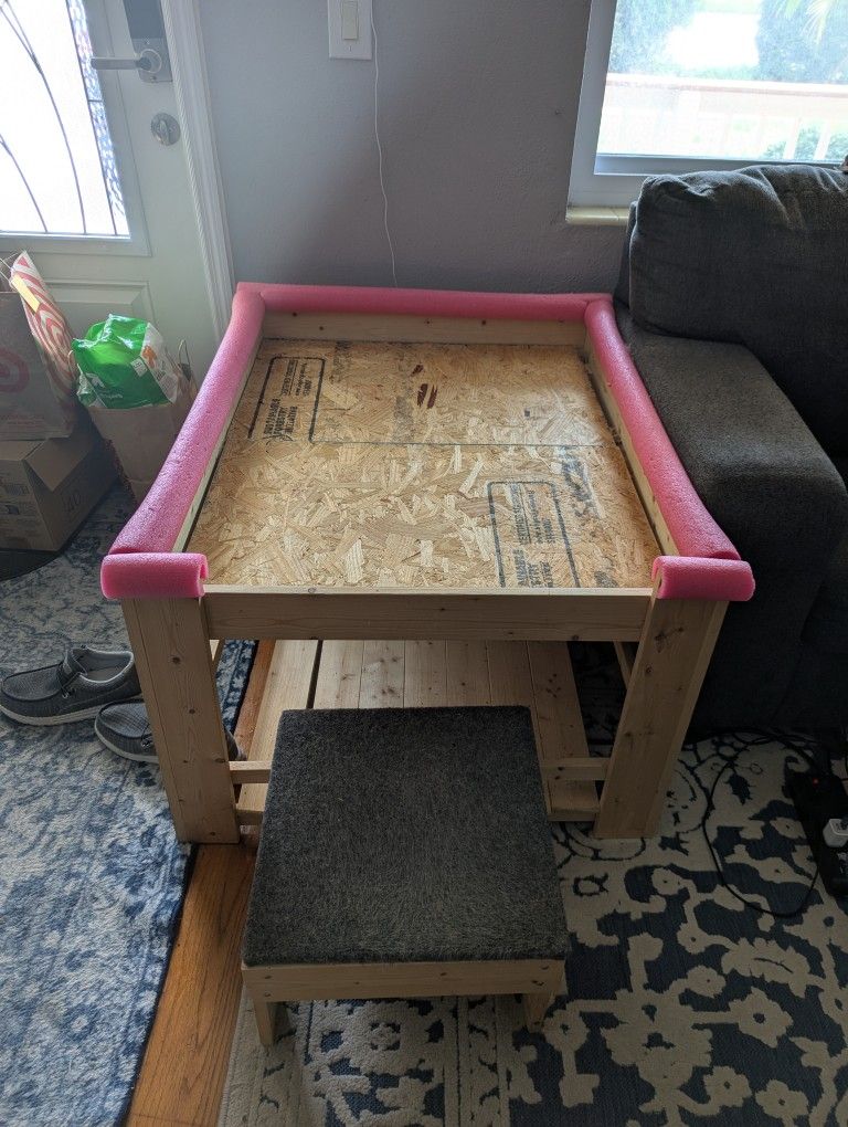 Custom Elevated Dog Bed