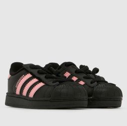 Adidas superstar KIDS SIZE 12