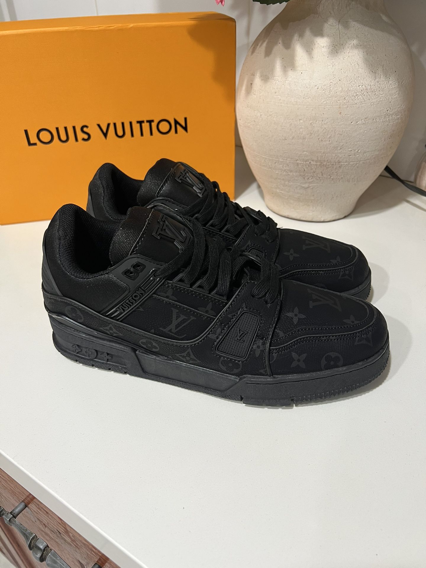 New LV Men’s Shoes.