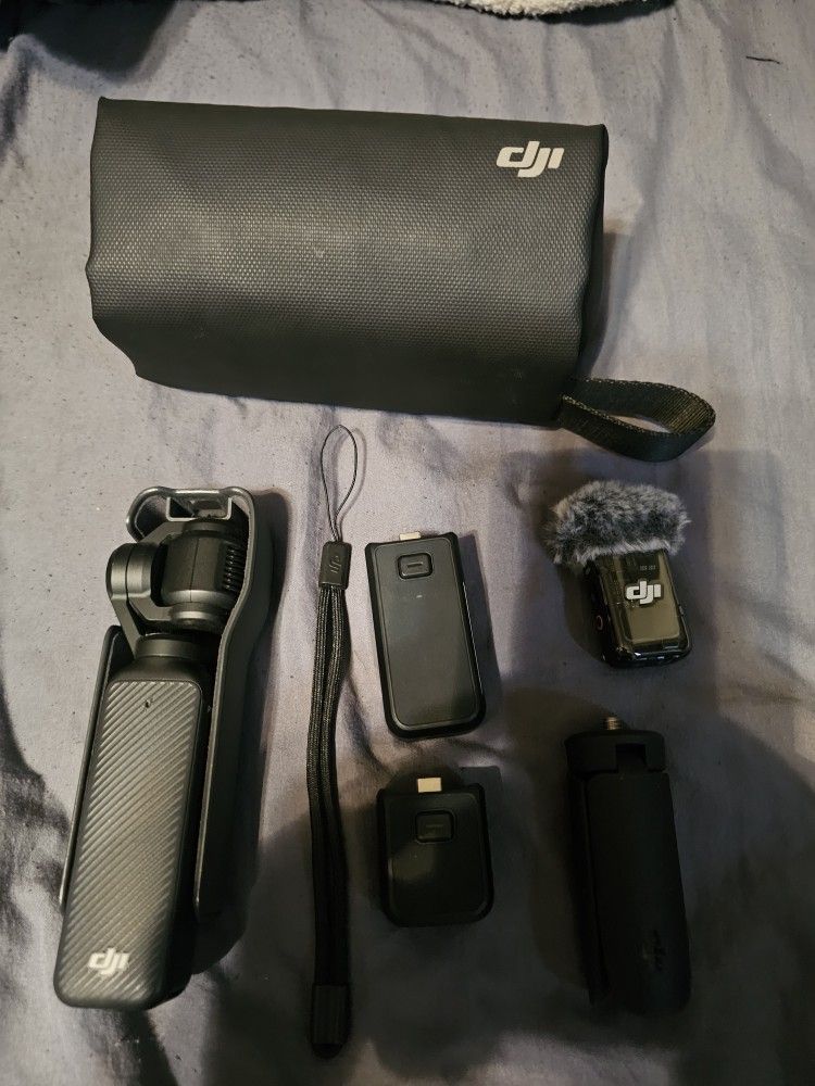 Osmo Pocket 3 Combo Kit