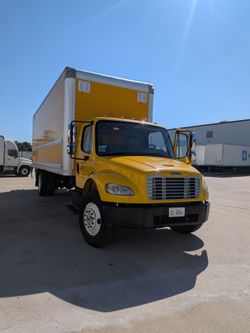 2015 Freightliner M2 106