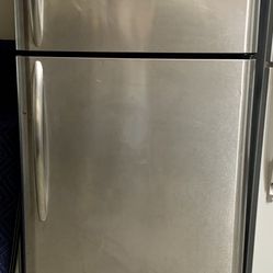 Frigidaire Fridge Refrigerator 