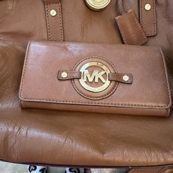 Michael Kors Purse..wallet..boots 