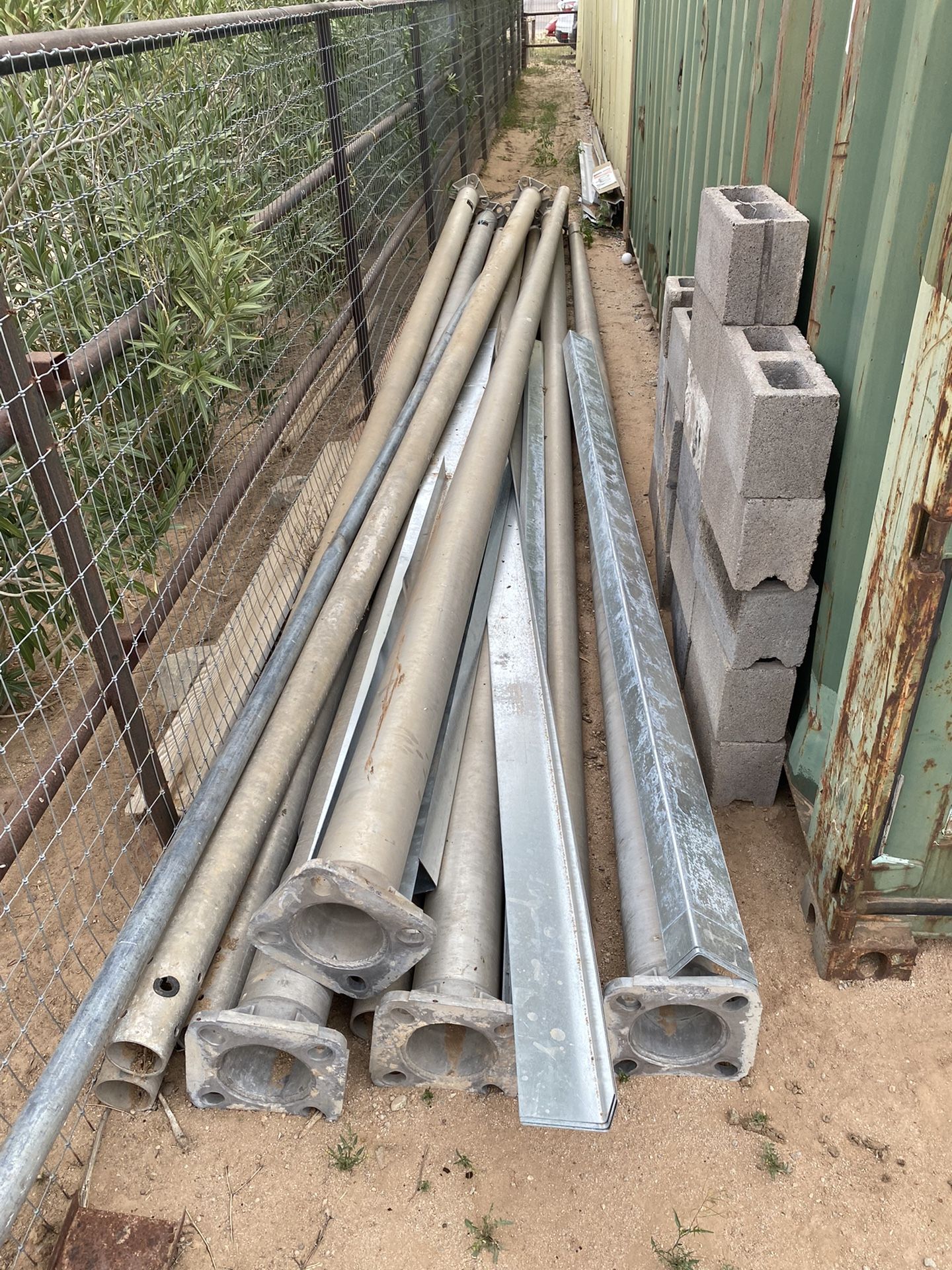 Aluminum Light Poles
