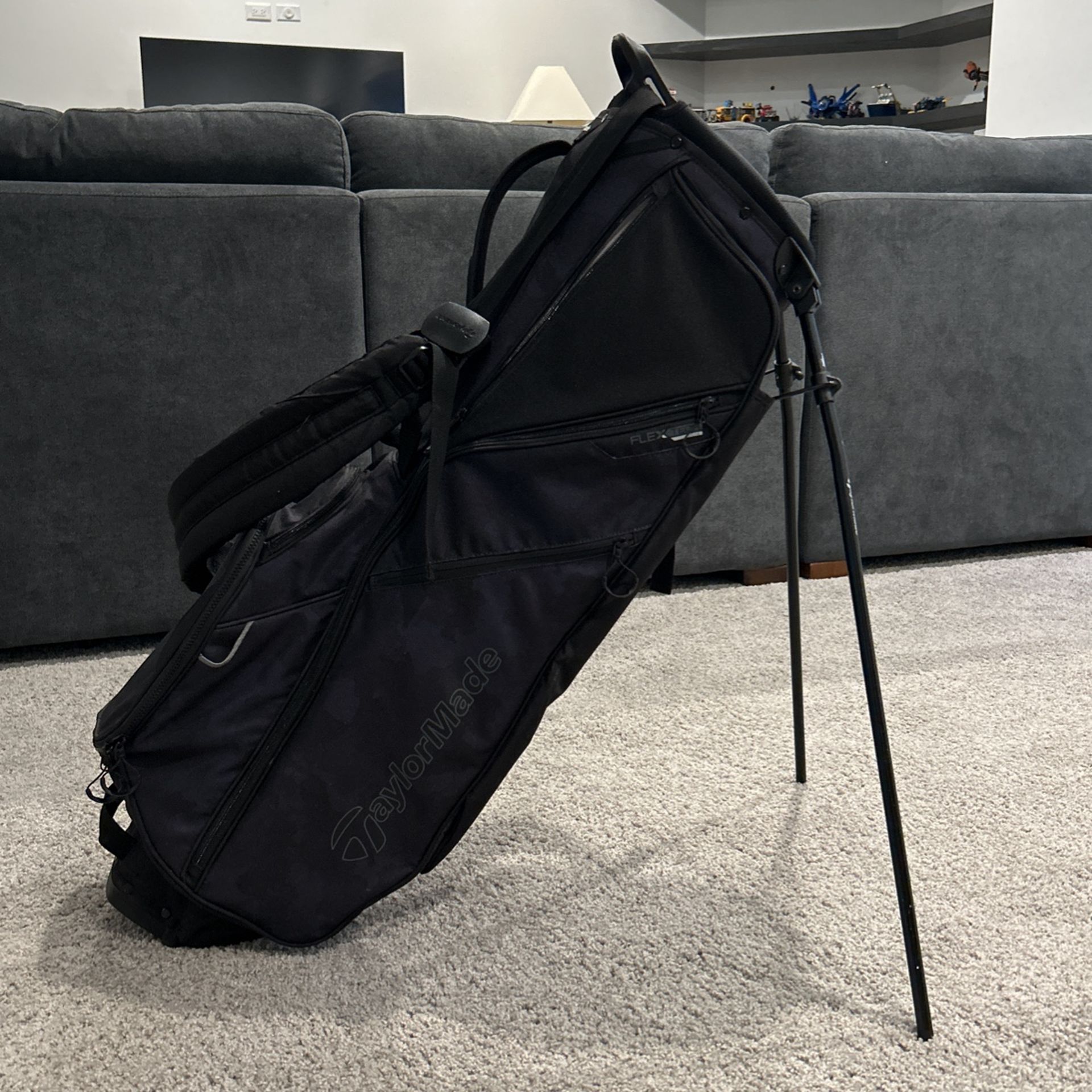 Taylormade Black Camo Golf bag